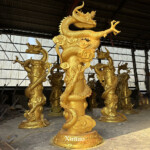 chinese dragon pillar