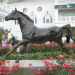 large horse statues for sale