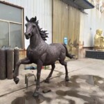 garden horse statues for sale