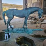 large outdoor horse sculptures