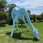 large outdoor giraffe statue