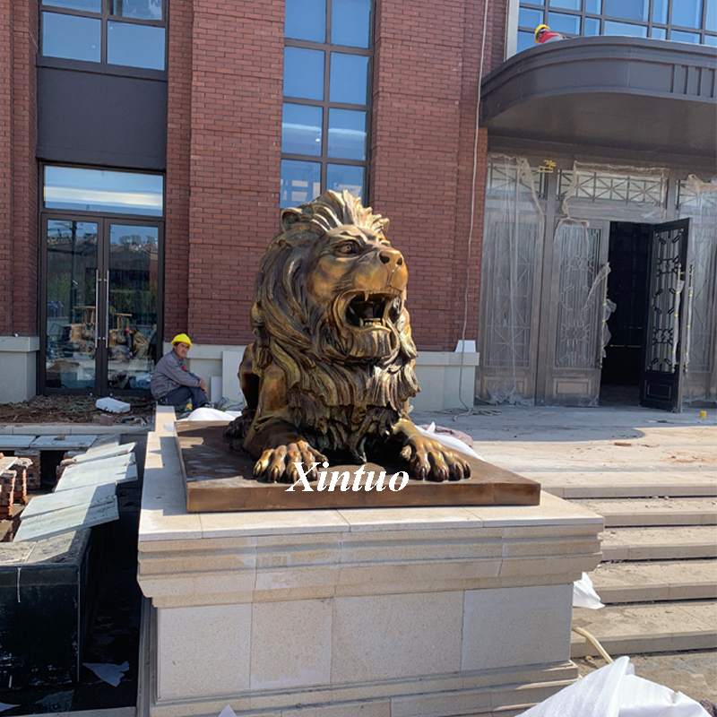 Bronze Lion Statues Outdoor